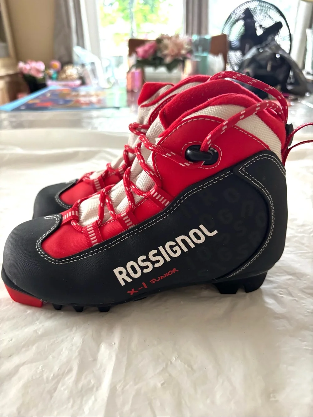 NWOT Rossignol X1 Jr Red blk Nordic Cross Country Ski Boots SZ 2 Youth EU SZ 33